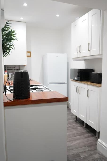 Saso Homes เบอร์มิงแฮม ภายนอก รูปภาพ